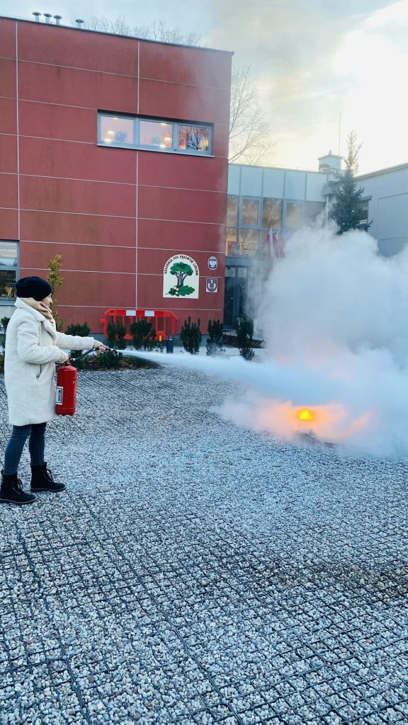 Szkolenie PPOŻ dla biura w Warszawie — jak przygotować pracowników?