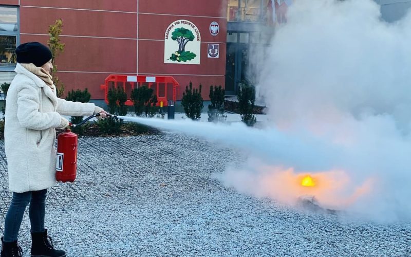 Szkolenie PPOŻ dla biura w Warszawie — jak przygotować pracowników?